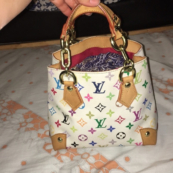 Multicolor Louis Vuitton Bag! - Picture 2 of 8